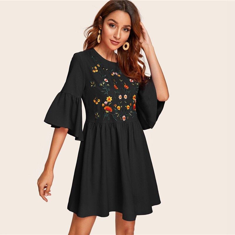 Women's Summer Embroidered Dress Women's Summer Embroidered Dress